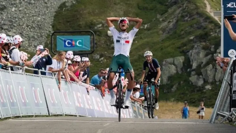 Piden a Erick 'Terrible' Morales no colgarse medalla por triunfo de Isaac del Toro en Francia
