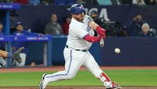 Alejandro Kirk conecta jonrón y los Blue Jays se acercan a Playoffs al vencer a Rays