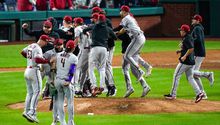 Diamonbacks regresó de una desventaja de 0-2, eliminó a los Phillies y jugarán la Serie Mundial