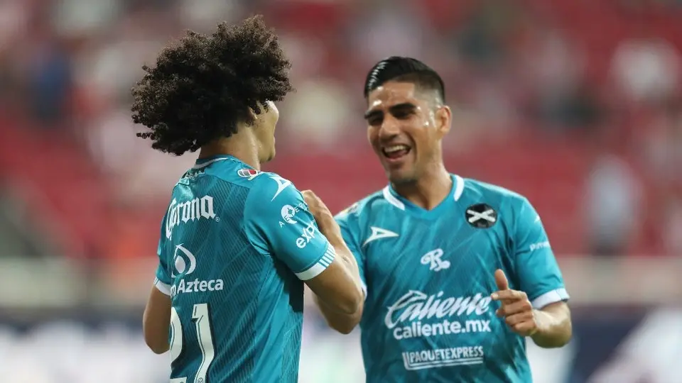 Chivas es goleado en casa por Mazatlán y suman cinco partidos sin ganar