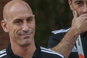 Luis Rubiales sobre el beso a Jenni Hermoso: 'Fue espontáneo, mutuo, eufórico y consentido'