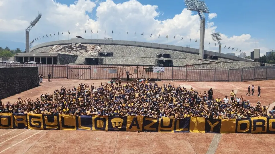 La Rebel pide a Pumas utilizar sus uniformes azul y oro en los juegos de local