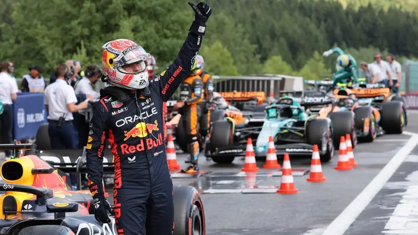 Verstappen explota contra Red Bull por quedar cerca de la eliminación en Q2 del GP de Bélgica