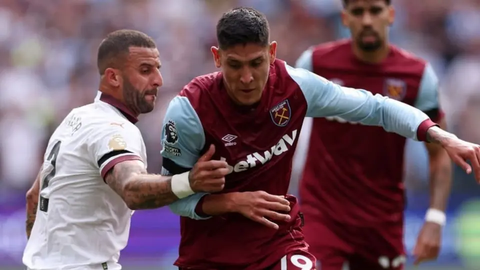 Edson Álvarez: El mexicano salió lesionado en la derrota de los 'Hammers' frente al City