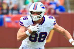 Dawson Knox requiere cirugía en la muñeca y estará fuera por tiempo indefinido