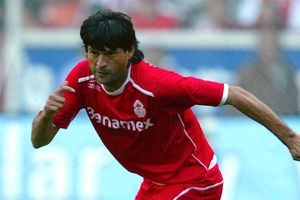 José Cardozo recrea gol que anotó en 2005 a América y 'calienta' el partido