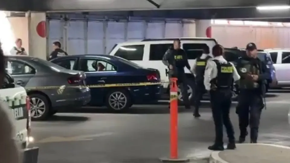 Balacera en Plaza Las América deja muertos y heridos en Morelia, Michoacán