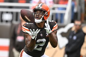 NFL: Cleveland y su defensiva se imponen ante Tennessee