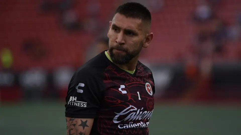 Jonathan Orozco afirma que Real Madrid lo buscó y una increíble razón lo alejó