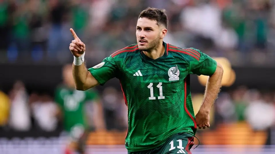 Santiago Giménez sobre su participación en Copa Oro: 'Tuve un tema personal y estuve confundido'