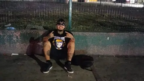 Aficionado de Tigres ‘pierde’ el transporte por ‘culpa’ del árbitro