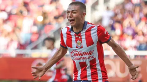 Chivas y el resurgir de sus fuerzas básicas