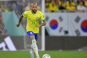 Expareja de Dani Alves y madre de sus hijos retira su apoyo: "Para mí ha muerto"