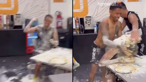 Compañeros de Tigres bañaron a Diego Reyes en la celebración de su cumpleaños
