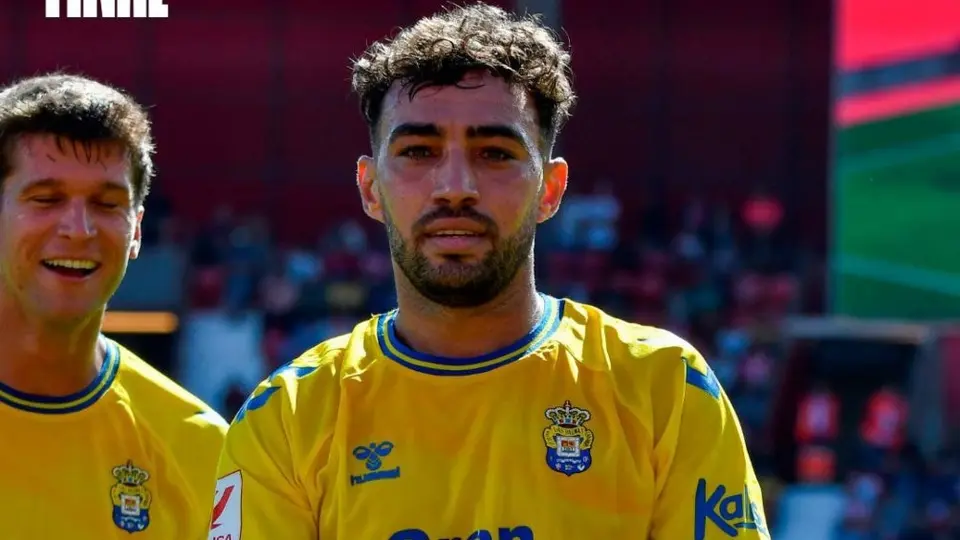 Las Palmas venció de visitante al Almería con César Montes y Julián Araujo en el campo