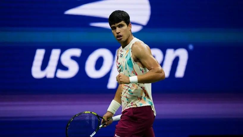 Carlos Alcaraz inicia con victoria la defensa del US Open