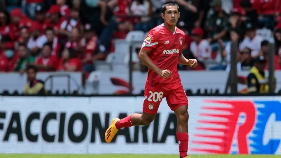 Sait Gálvez debuta con Toluca y rompe en llanto junto con su familia por la emoción