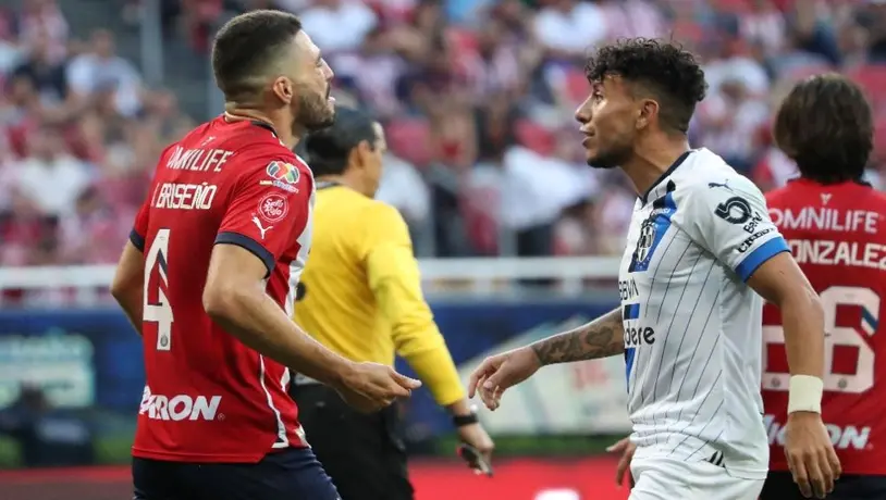Joao Rojas le dijo a Antonio 'Pollo' Briseño "eres malísimo" en el Chivas vs Rayados