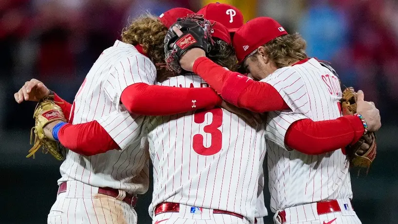 Phillies inician con pie derecho el Campeonato de la Liga Nacional y pone 1-0 la serie contra Arizona