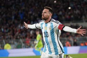 Messi rompe concentración con la Albiceleste para celebrar el Día de la Madre en Argentina