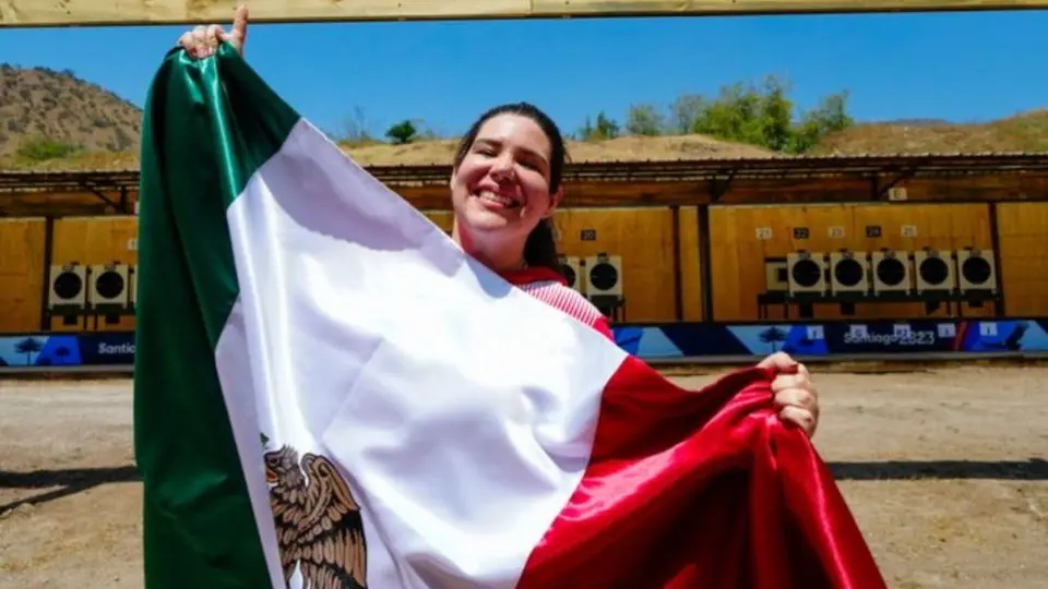 Panamericanos 2023: Alejandra Zavala gana oro y boleto olímpico en tiro deportivo