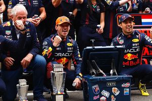 ¡Van por historia! 'Checo' y Verstappen van por marca de Red Bull