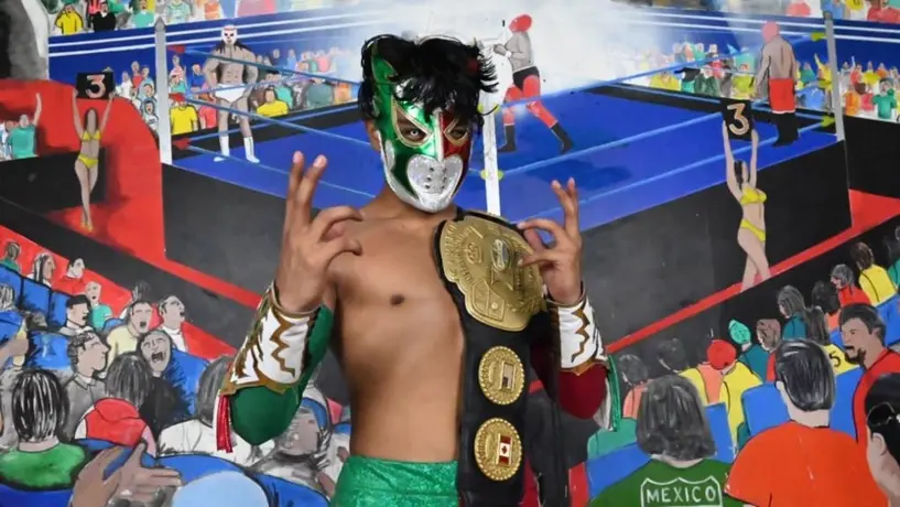 HellBoy vence a Rey Espectro y retiene el Campeonato de México