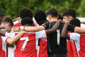 Arsenal Sub 18 suspende su partido...¡Porque el chofer los llevó a otra ciudad!