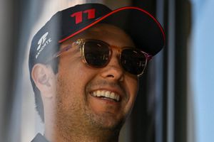 Checo Pérez tras su 3er lugar en el GP de Hungría: "Gran experiencia, gran estrategia y gran resultado"