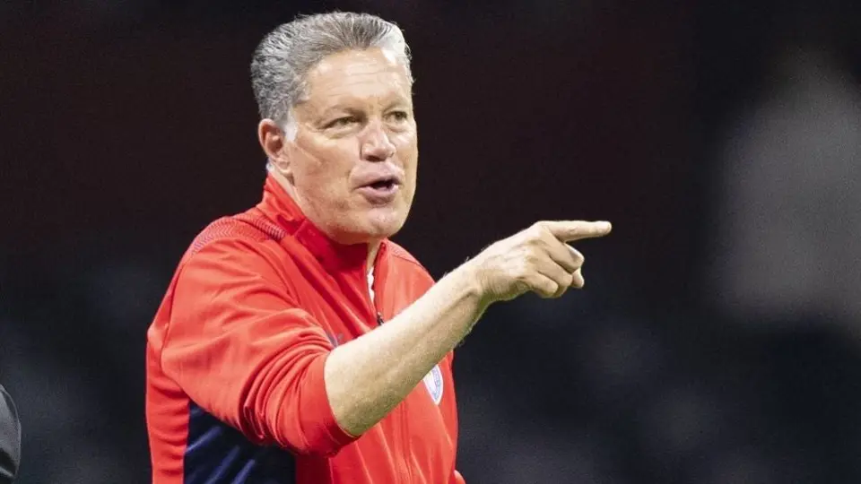Ricardo Peláez reconoce que hubo indisciplinas en Chivas cuando era director deportivo