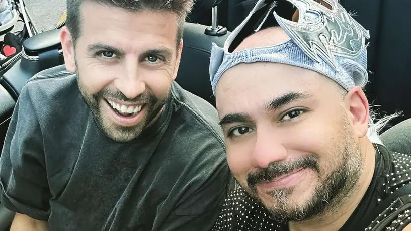 Gerard Piqué canta canción de BZRP y Peso Pluma, con Escorpión Dorado al volante