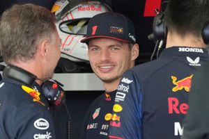 Max Verstappen consigue la Pole Position en el GP de Japón; Checo largará en quinto lugar