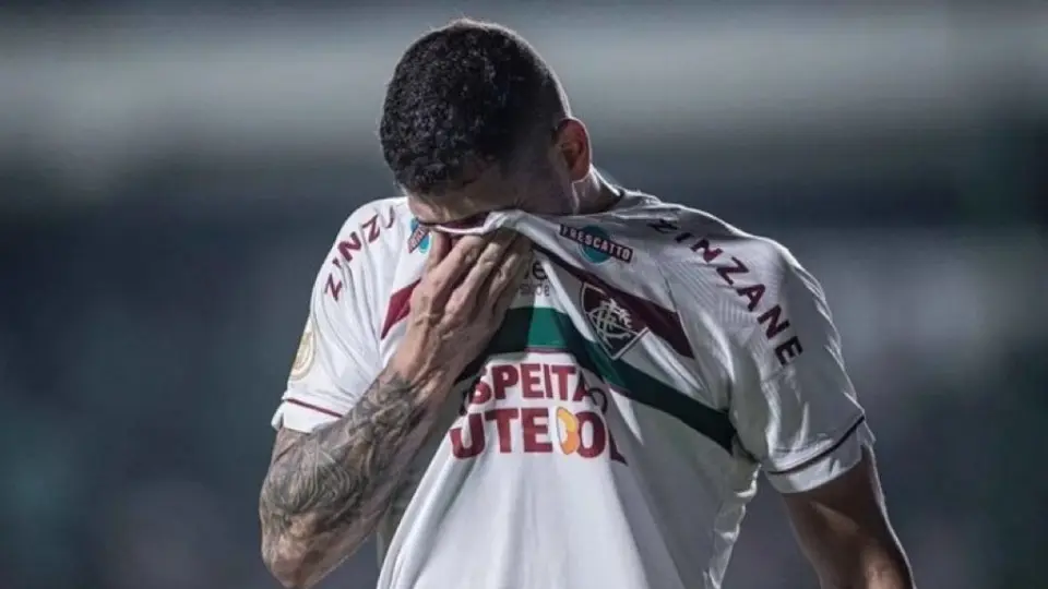 'Nino' jugador de Fluminense, sufre lesión en la rodilla y es duda para la Final de Libertadores