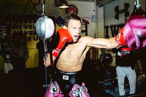 Familia de Julio César Chávez Jr vive preocupada por la salud del boxeador