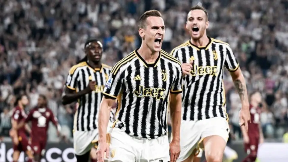Juventus vence al Torino y el Inter, con el empate, podría perder el liderato