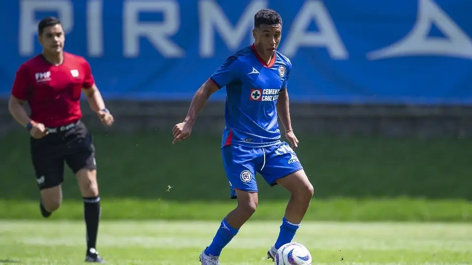 Amaury Morales debuta con Cruz Azul en el empate contra Mazatlán FC