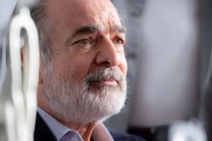 David Ostrosky: ¿Qué enfermedad ocasionó que le amputaran un brazo antes de morir?