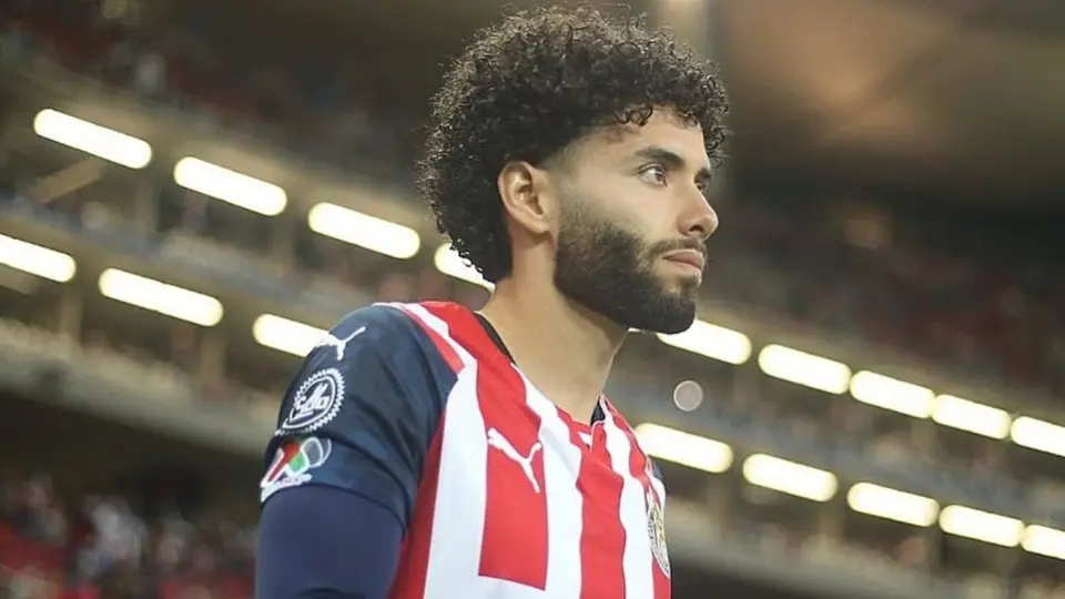¿Por qué César Huerta no brilló en Chivas? Revelan lo que pasó con 'Chino' en el Rebaño