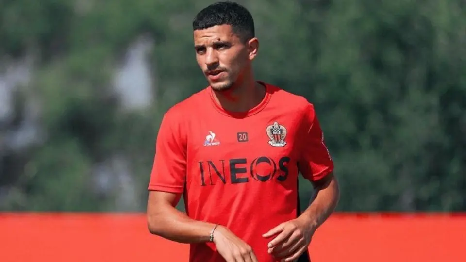 Futbolista argelino de la Ligue 1 es investigado por apología del terrorismo