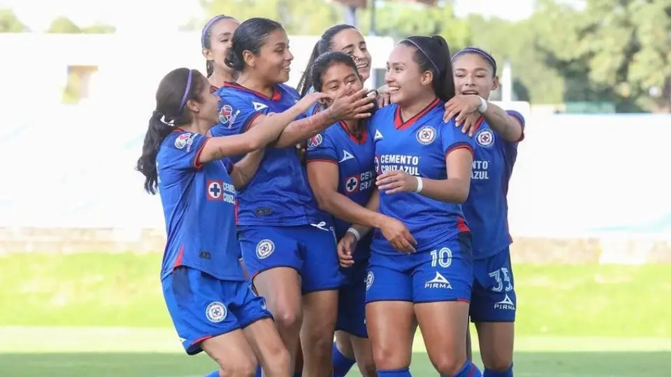 Cruz Azul Femenil mantiene la mira en la Liguilla