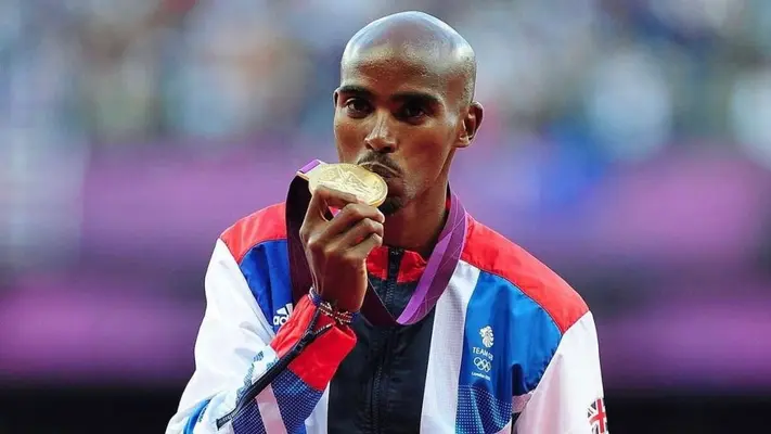 Mo Farah luego de terminar su última carrera como profesional: 'Correr me salvó'