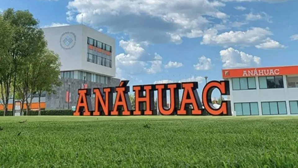 Universidad Anáhuac Puebla suspende a estudiantes agresores de joven en Angelópolis