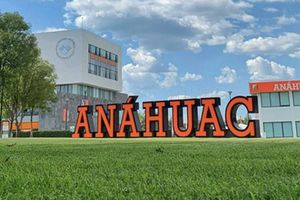 Universidad Anáhuac Puebla suspende a estudiantes agresores de joven en Angelópolis