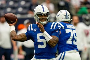 Colts vencen 31-20 a Texans; Anthony Richardson abandonó el juego por conmoción