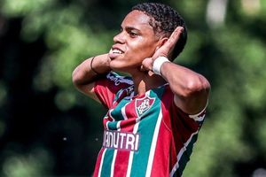 El mexicano, Matheus Reis renueva con Fluminense y su cláusula es de 80 millones de euros, según reportes