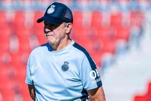 Javier Aguirre provocó risas con broma en conferencia de prensa