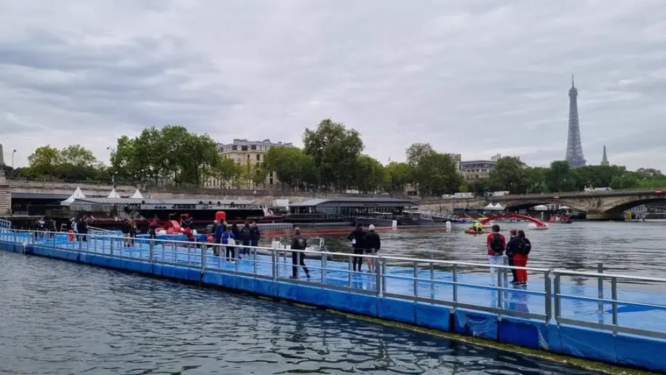 París 2024: Agua de Sena está contaminada a menos de un año de los Juegos Olímpicos