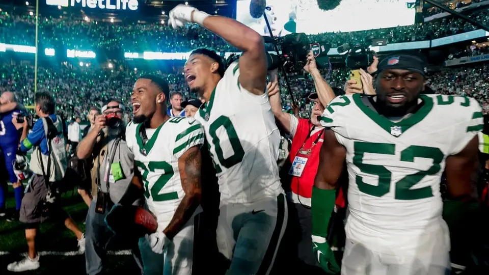 New York Jets vence a Buffalo Bills en tiempo extra a pesar de la lesión de Aaron Rodgers