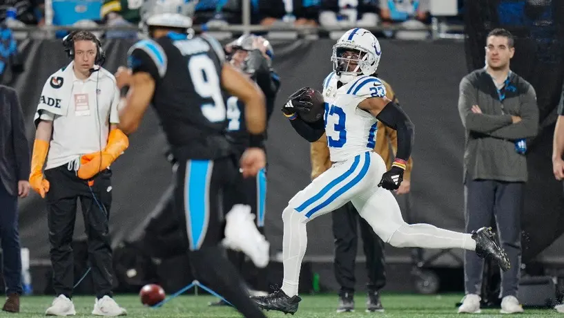 NFL: Intercepciones de Moore ayudan a Colts a cortar mala racha con triunfo contra Panthers