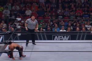 Místico brilla en su regreso a Estados Unidos: Una espectacular presentación en AEW